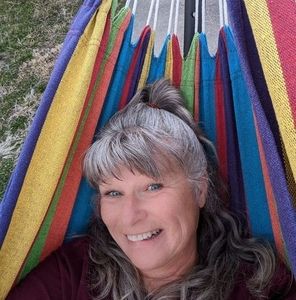 Meet your Posher, Deanna